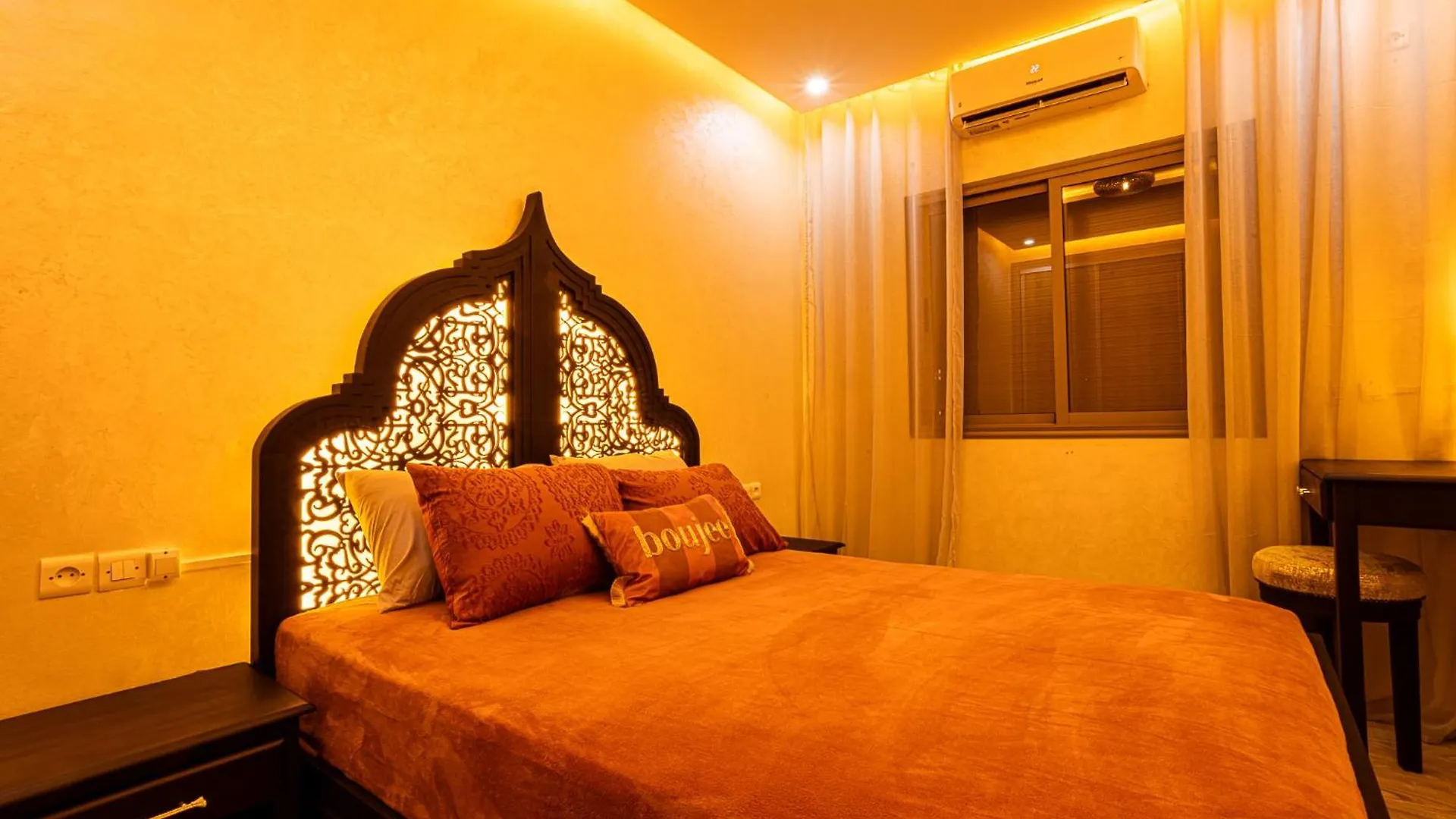 Hags Apartment - Traditional Modern Apartment, Full Ac, 10M From Airport Marakéš 0*,  Maroko